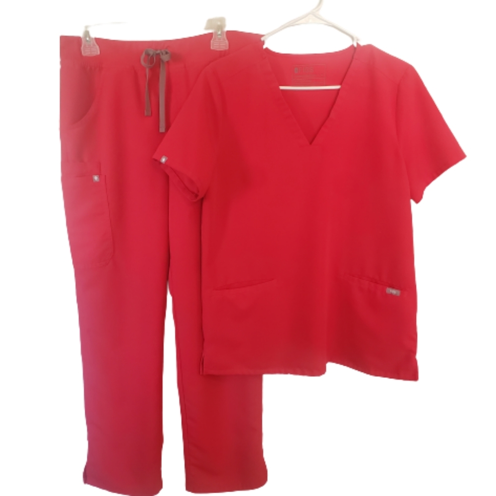 Figs Scrub Set in Winning Red